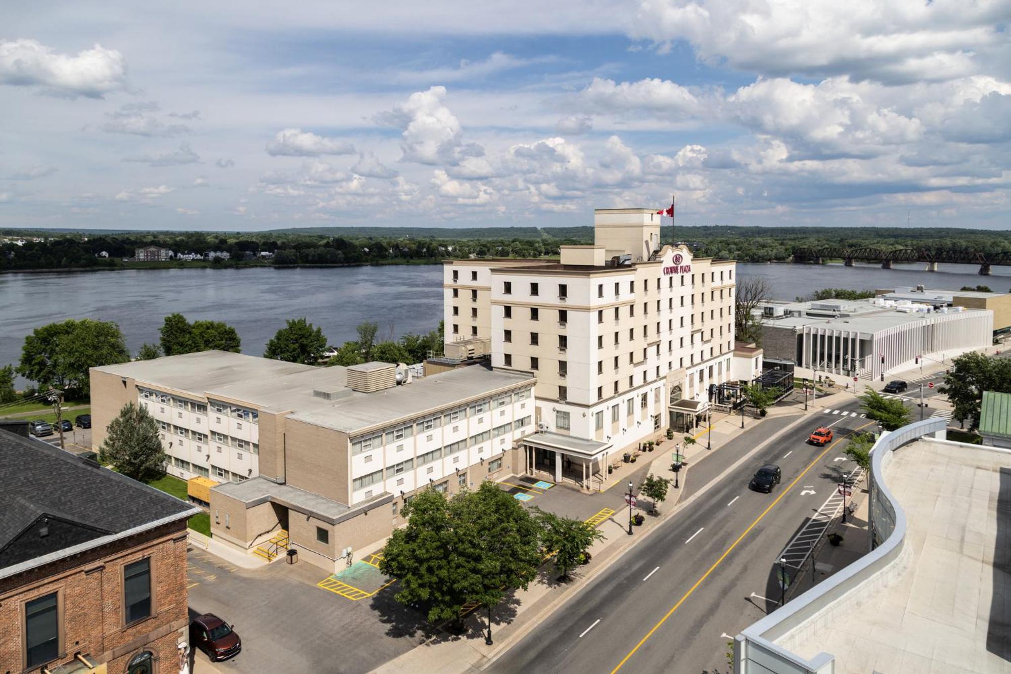 Crowne Plaza Fredericton Lord Beaverbrook By Ihg Eksteriør billede