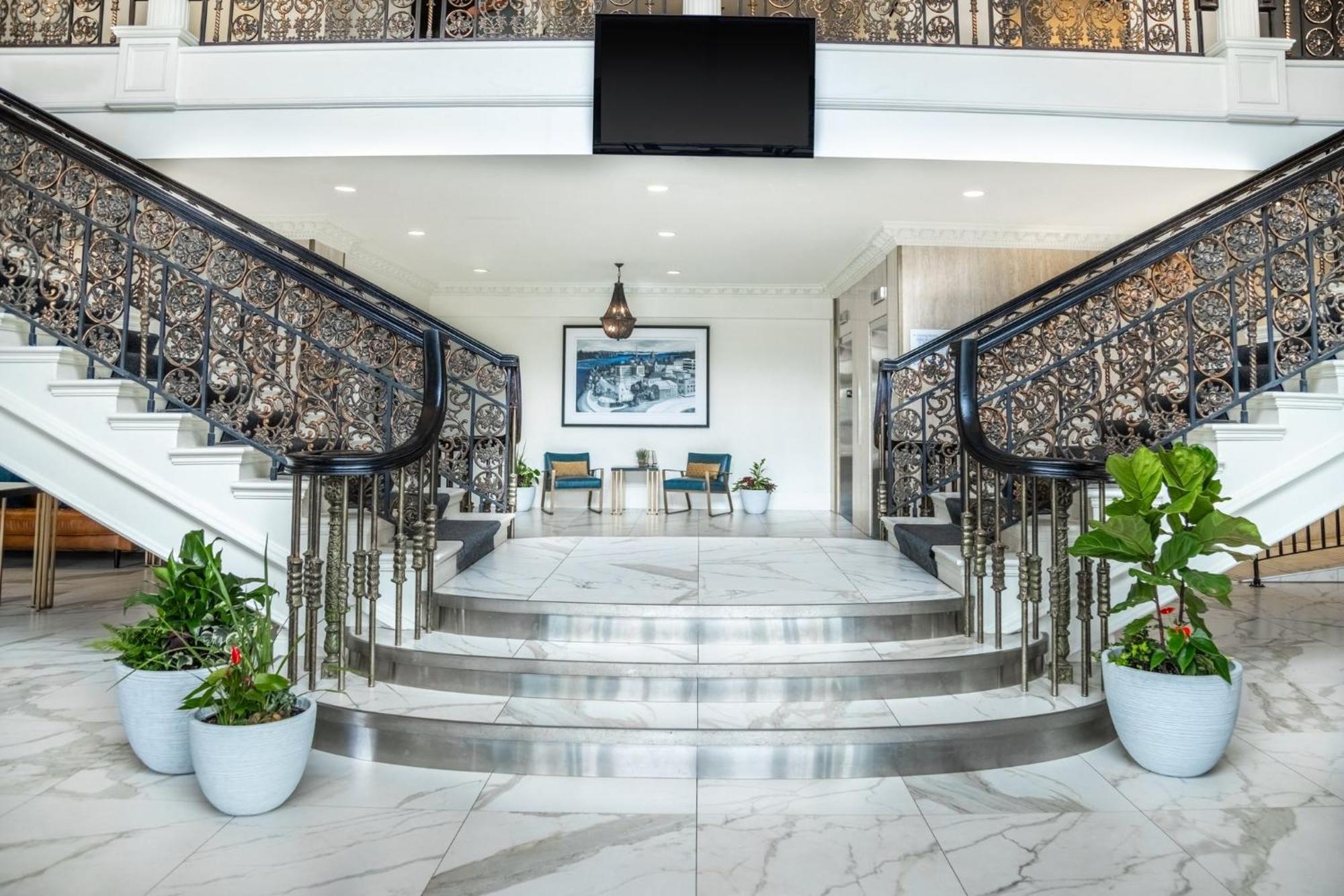 Crowne Plaza Fredericton Lord Beaverbrook By Ihg Eksteriør billede